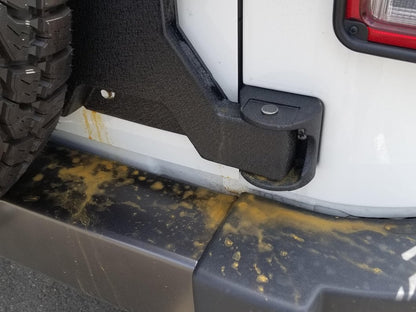 Barricade HD Tire Carrier with Mount (07-18 Jeep Wrangler JK)