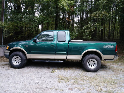 Barricade 4-Inch Oval Bent End Side Step Bars; Gloss Black (97-03 F-150)