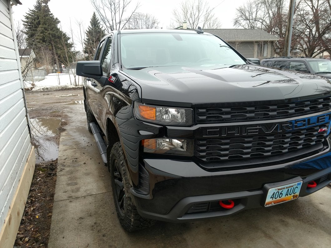 Barricade Saber 5-Inch Aluminum Side Step Bars; Black Cover Plates (19-25 Silverado 1500 Crew Cab)