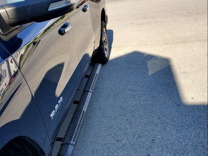 Barricade 5-Inch Aluminum Side Step Bars; Black Cover Plate (19-25 RAM 1500 Crew Cab)