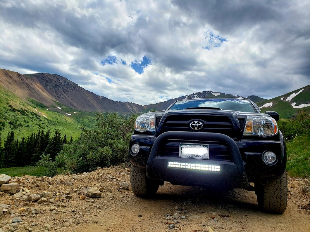 Barricade 3.50-Inch Bull Bar with Skid Plate and 20-Inch Dual Row LED Light Bar; Black (05-15 Tacoma)