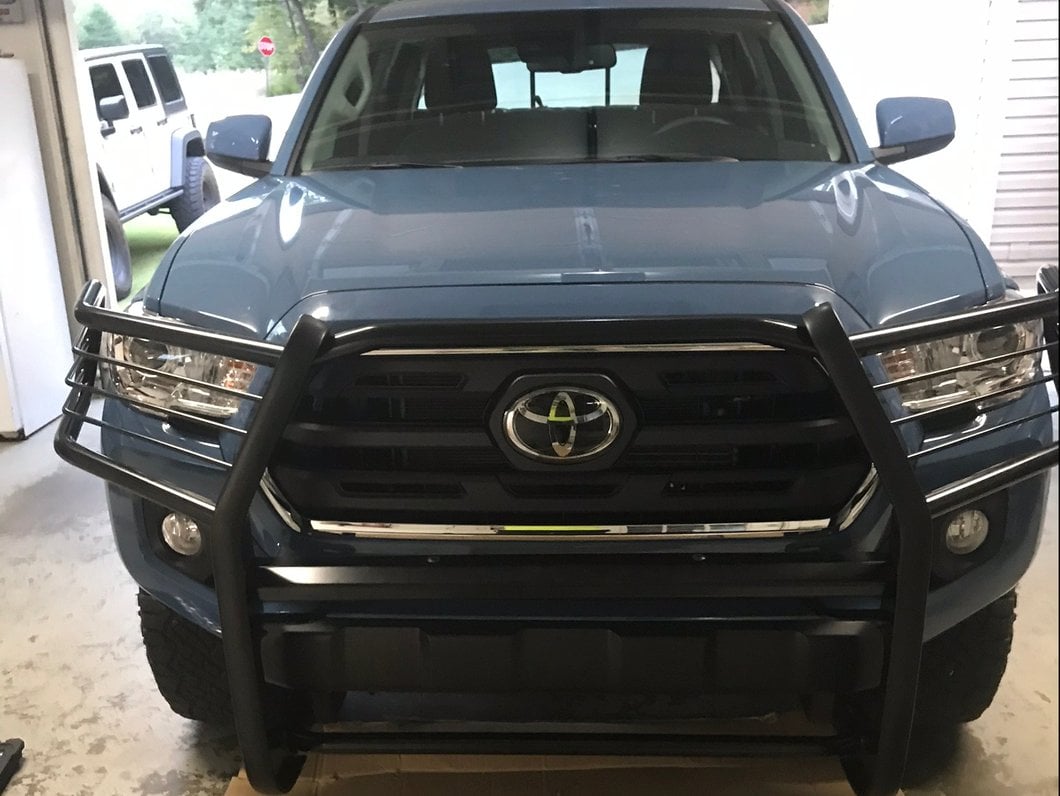 Barricade Brush Guard; Black (16-23 Tacoma)