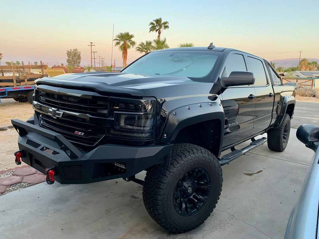 Barricade HD Winch Front Bumper with LED Lighting (16-18 Silverado 1500)