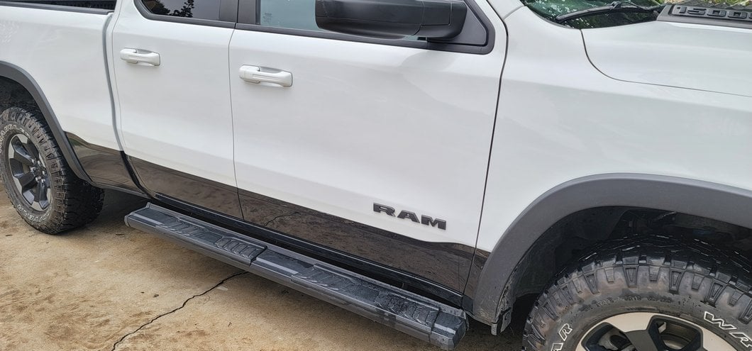 Barricade S6 Running Boards; Black (19-25 RAM 1500 Quad Cab)