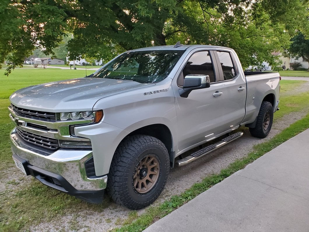 Barricade PNC Side Step Bars; Stainless Steel (19-25 Silverado 1500 Double Cab)