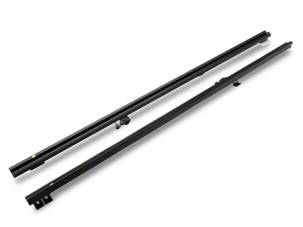 Barricade Low Profile Hard Tri-Fold Tonneau Cover (19-24 RAM 3500 w/ 6.4-Foot Box & w/o RAM Box)