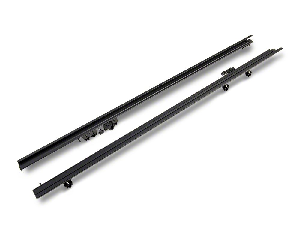 Barricade Low Profile Hard Tri-Fold Tonneau Cover (17-25 F-350 Super Duty w/ 6-3/4-Foot Bed)